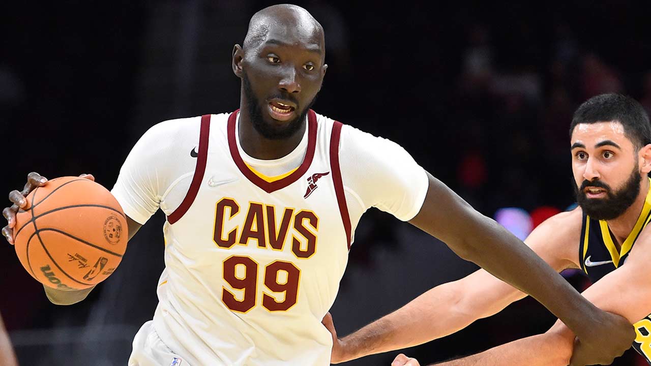 Com título de jogador mais alto da NBA, Tacko Fall vira sensação no Boston  Celtics