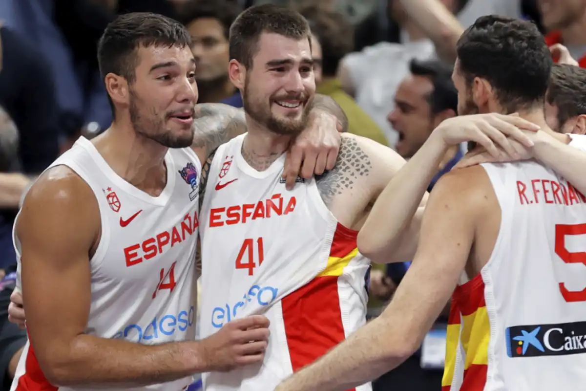 España supera a Estados Unidos en lo más alto del ranking FIBA, haciendo historia