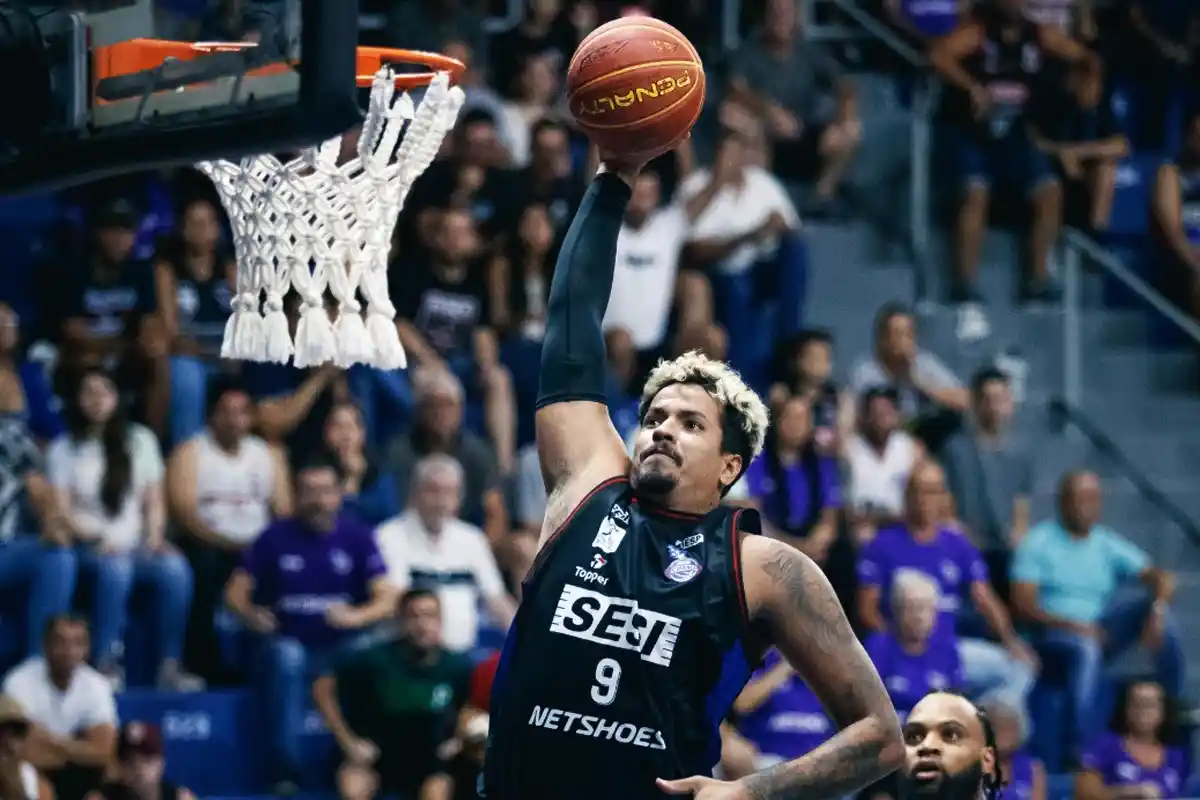 Franca bat Corinthians et est en finale de la NBB Super 8 Cup