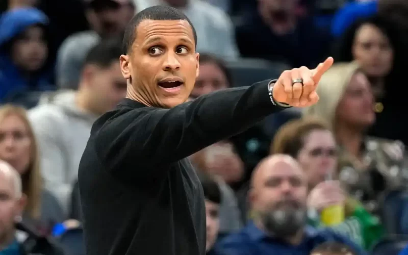 Técnico do Celtics e o jogador do Nets Nic Claxton são multados pela NBA