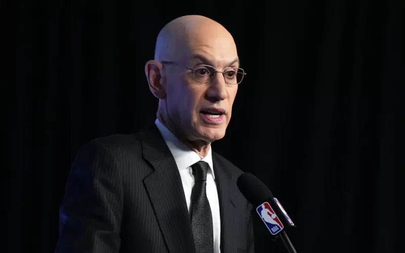 NBA na Europa? Adam Silver está discutindo com a FIBA a criação de uma nova liga