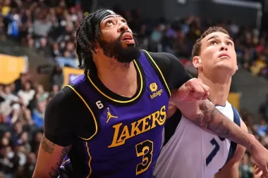 Anthony Davis quer que o Lakers troque por um novo pivô