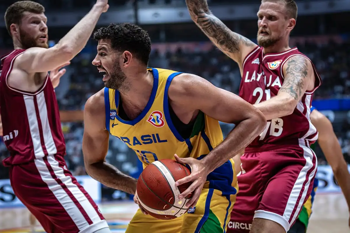 Brasil avança na Copa do Mundo de basquete e agora tem parada dura contra  Canadá e Letônia