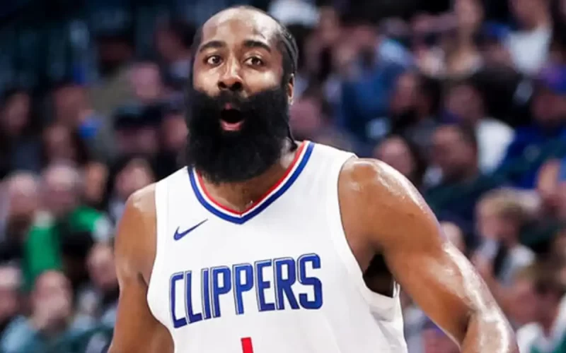 Harden está silenciosamente construindo uma temporada monstruosa na NBA