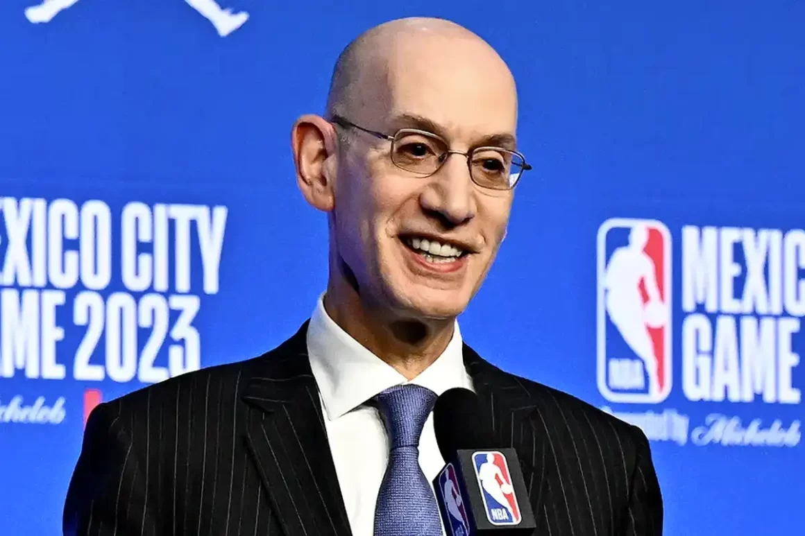 Adam Silver sugere a ideia de quartos de 10 minutos na NBA