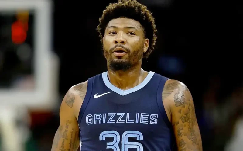 Marcus Smart resolve no fim e Grizzlies vence o Kings