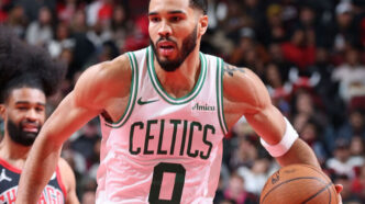 Celtics bate Bulls pela NBA Cup com Tatum e Pritchard em alta