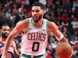 Celtics bate Bulls pela NBA Cup com Tatum e Pritchard em alta