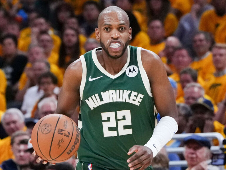 Middleton volta ao Bucks nesta sexta contra o Celtics