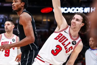 Josh Giddey tem triplo-duplo em vitória do Bulls sobre o Nets