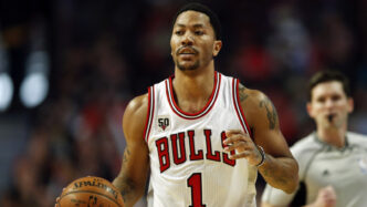 Chicago Bulls vai aposentar a camisa número 1 de Derrick Rose