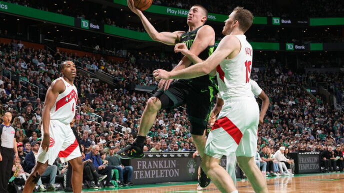 Celtics impõem ao Raptors a 11ª derrota consecutiva com uma vitória por 54 pontos