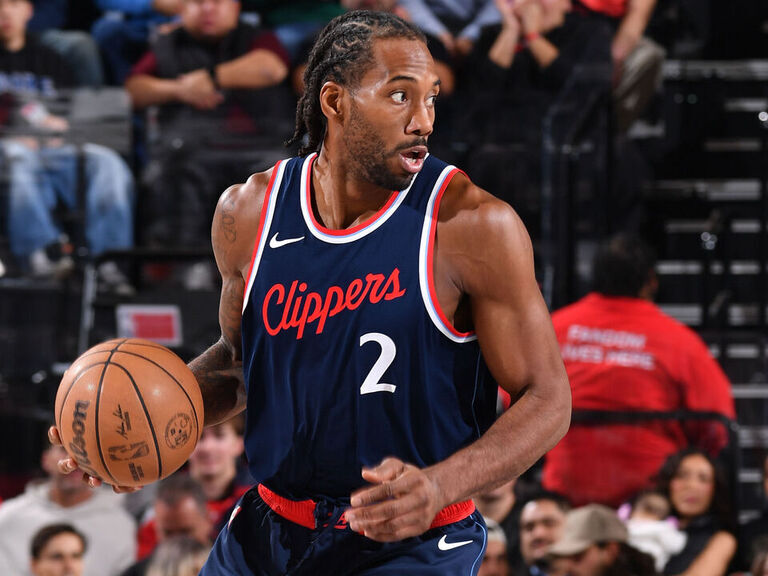 Kawhi tranquilo com a restrição de minutos no Clippers: 'Levando no meu tempo'