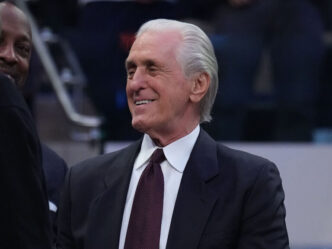 Pat Riley: Eu não me preocupo com o que os críticos dizem sobre o Heat