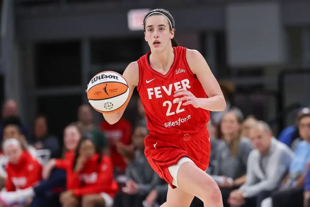 Caitlin Clark rejeita convite para o torneio de três pontos da NBA