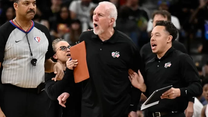 Substituto de Gregg Popovich recebe elogios por trabalho como treinador