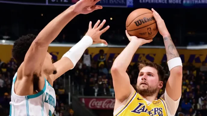 Como Doncic e Butler fizeram Lakers e Warriors ressurgirem?